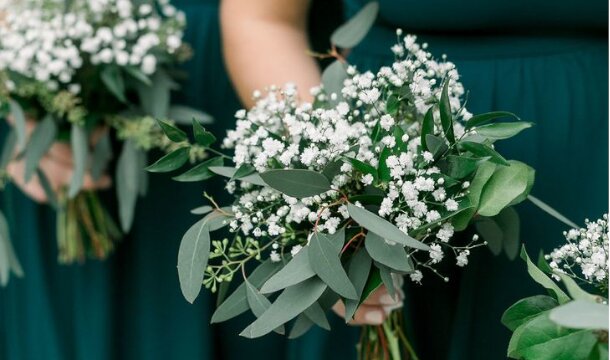 Green weeding buquet