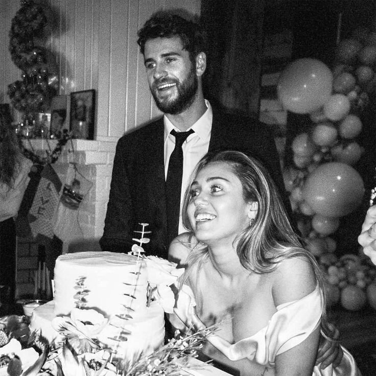 Miley Cyrus Liam Hemsworth