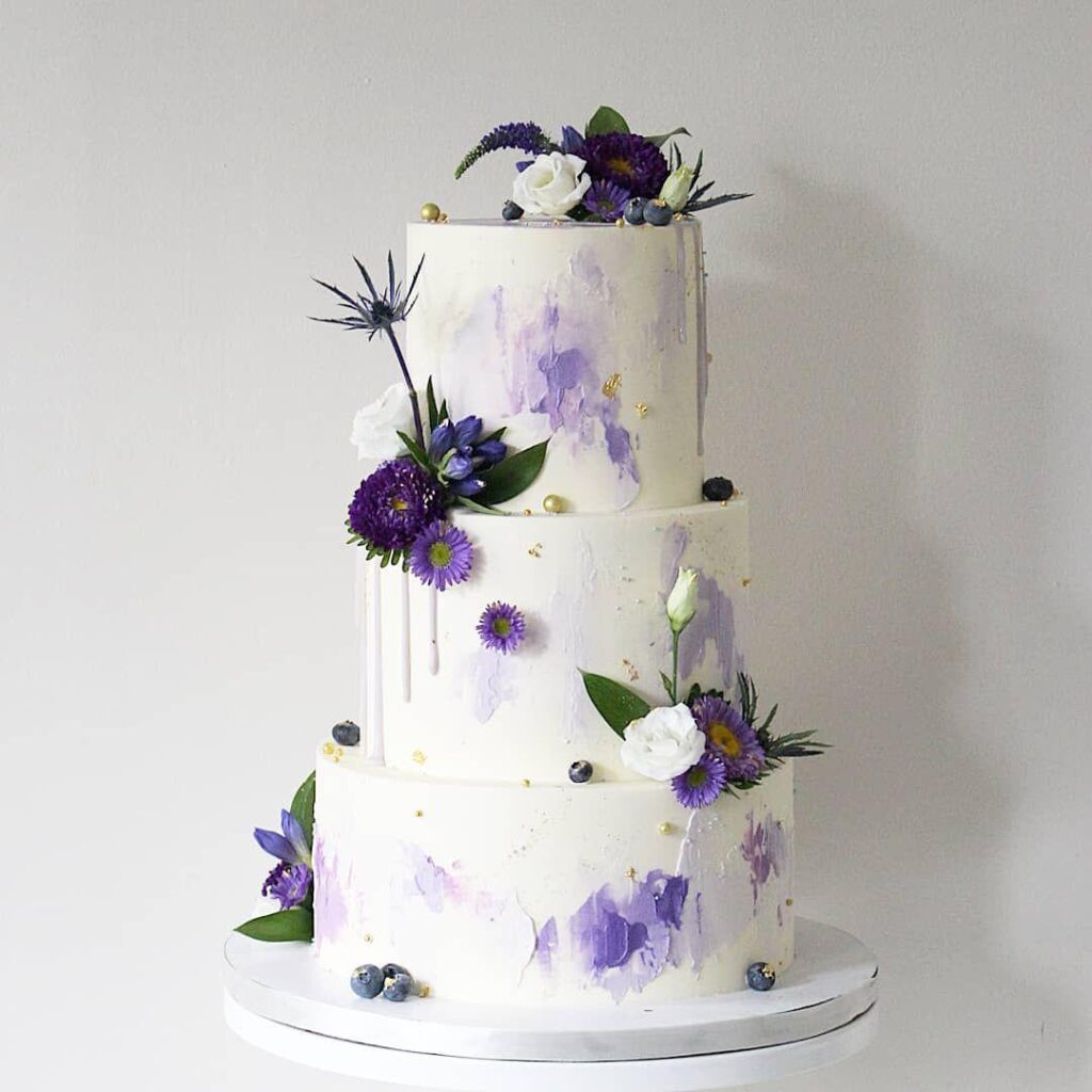 Purple wedding cakes